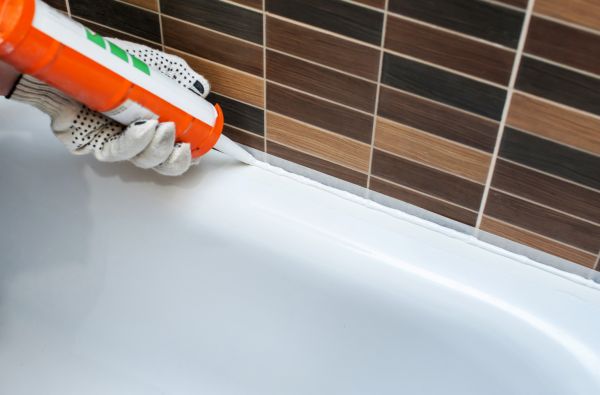 Bathtub Sealing in Salt Lake City